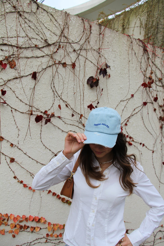DISTRESSED DENIM CAP I BLUE