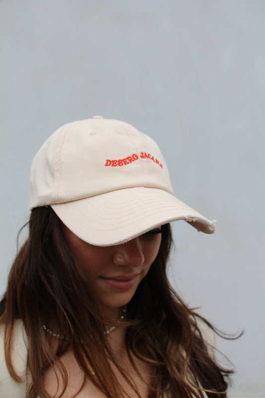 DISTRESSED DENIM CAP I RED