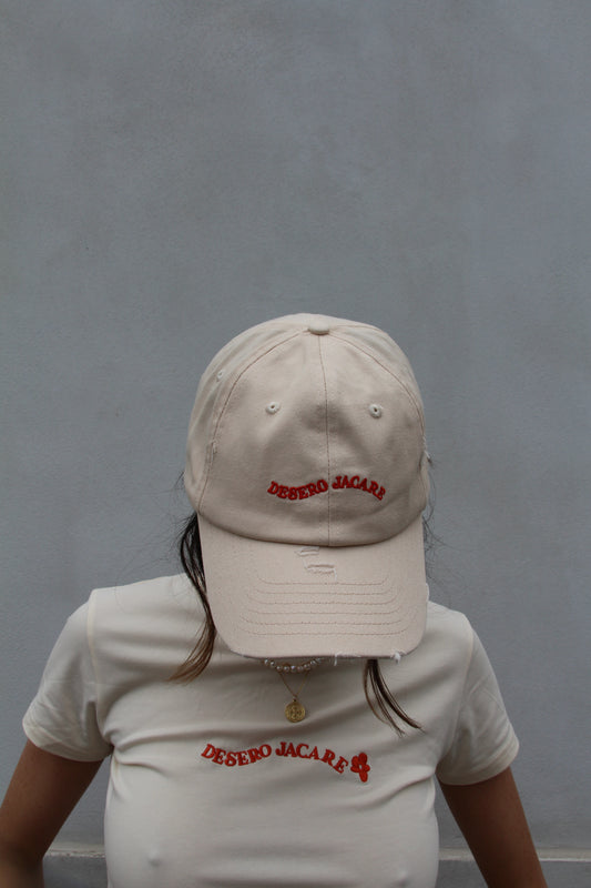 DISTRESSED DENIM CAP I RED