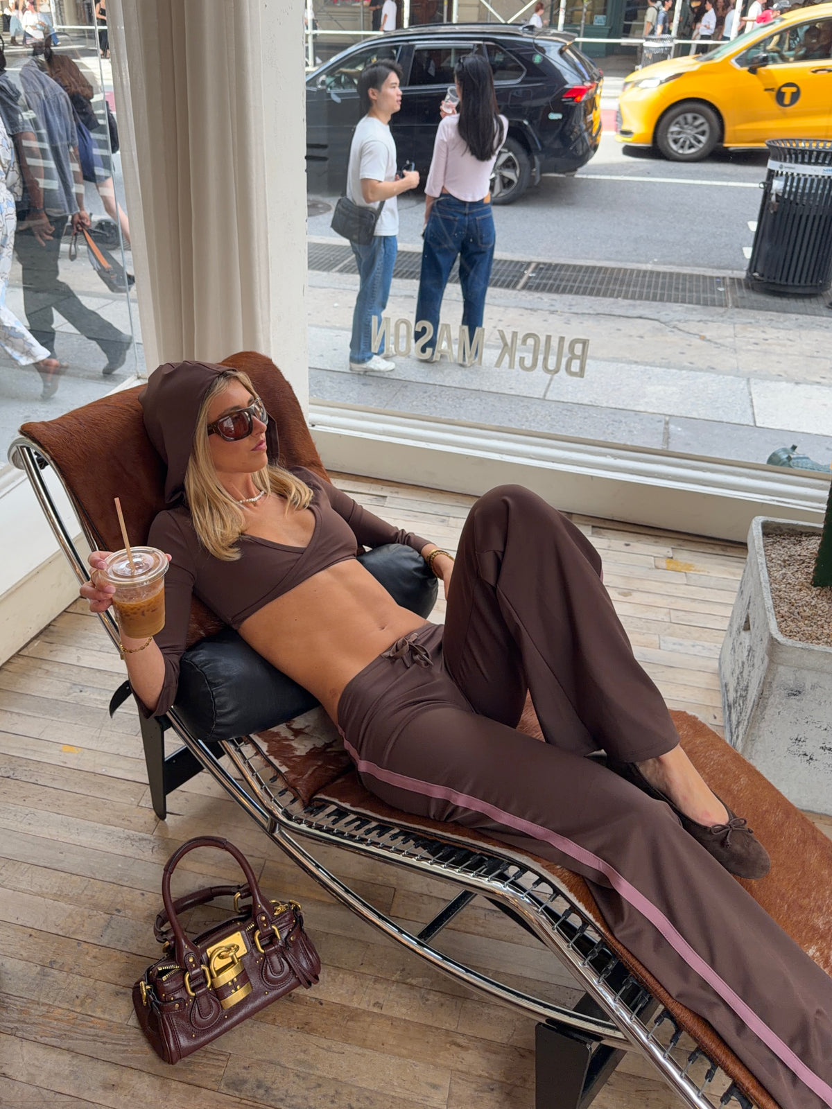 Anywhere Bolero - Brown